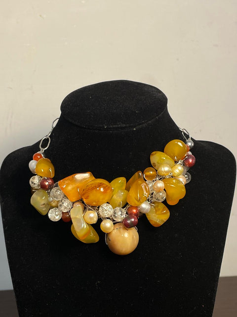 Mirabella – Collana con pietre dure e perle