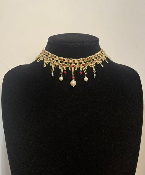Solene – Collana con Swarovski, rubini e perle